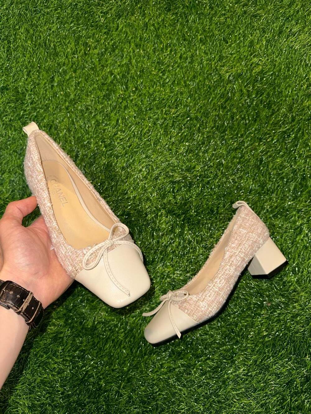 CHANEL Tweed Pumps Size 36 Beige Block Heel Bow Cap Toe